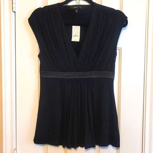 5/$25⭐️ Express Top small -NWT